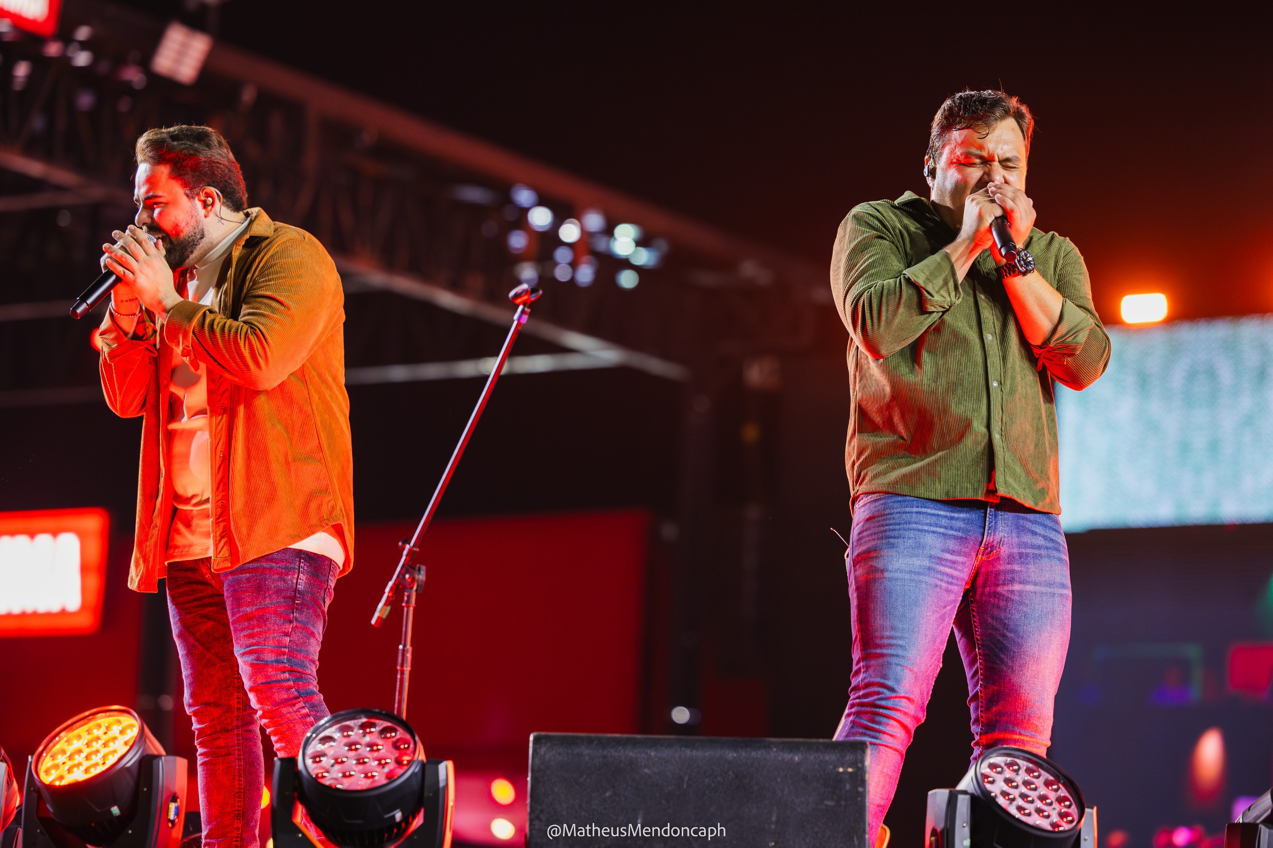 Com a bênção de Leonardo, Rafa & Lorenzo são oficialmente anunciados como nova aposta da Talismã Music
