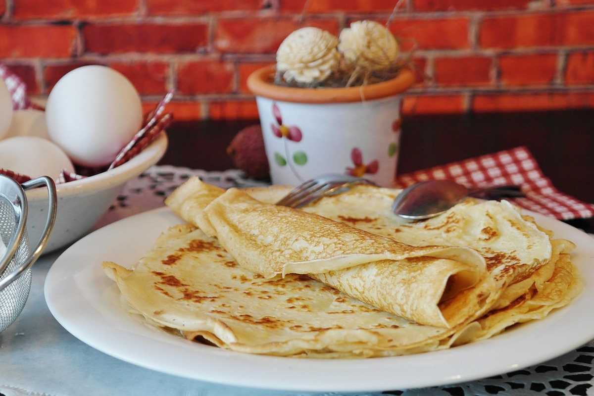 Receita de panqueca que não vai leite: sabor e praticidade sem abrir mão da textura perfeita