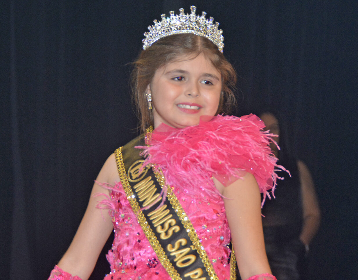 Lavínia Magrini conquista o título de Mini Miss São Paulo 2025 e encanta por onde passa