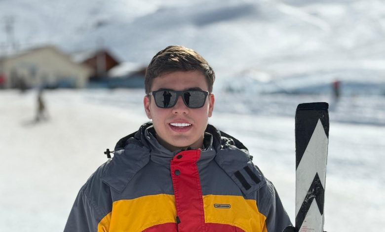 Wilker Manoel Soares, Mister Brasil e repórter do Tô No SBT e Tô Na Fama!, encanta fãs em viagem pelo Chile