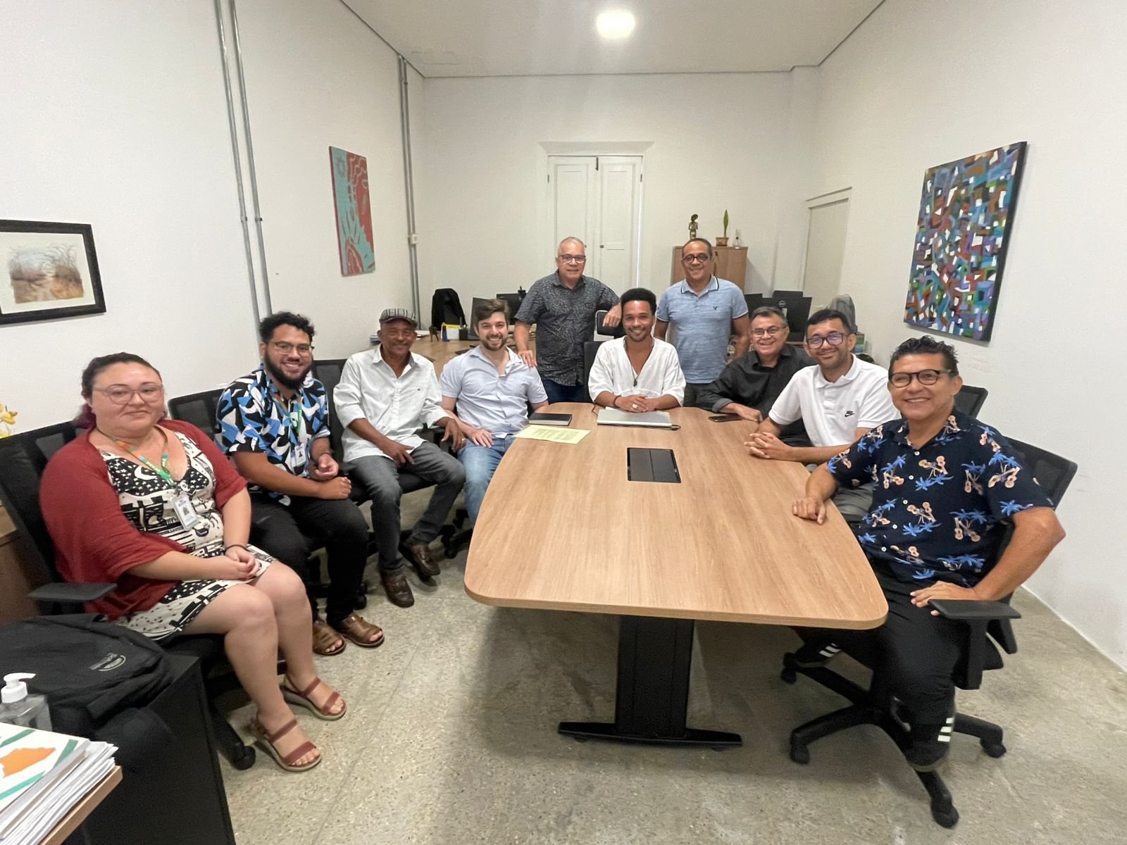 Luciano Lopes lidera diálogo por políticas públicas para o humor em reunião na Secretaria de Cultura do Ceará