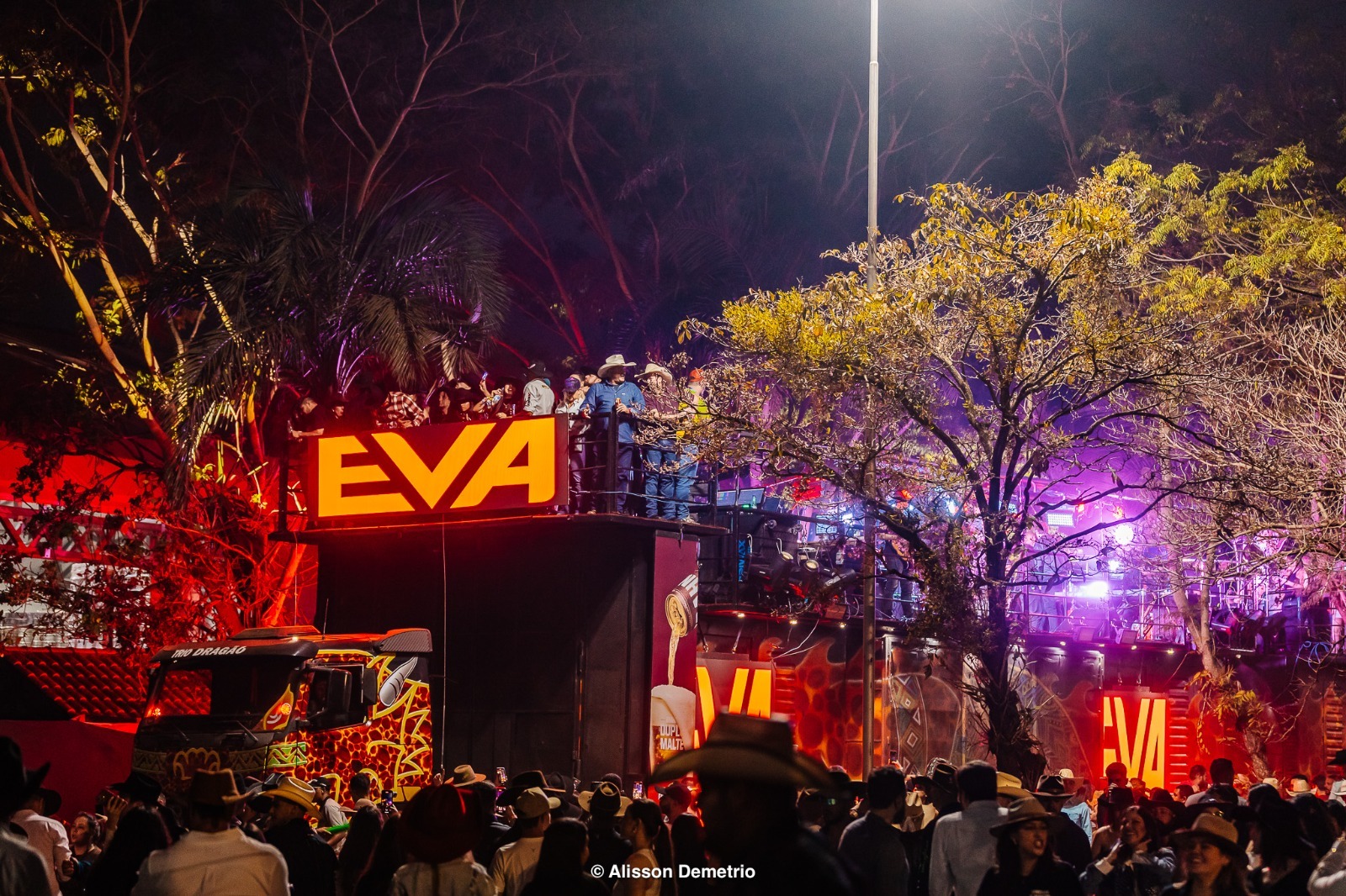 Festa do Peão de Barretos anuncia Banda Eva como atração do trio elétrico no dia 23/08