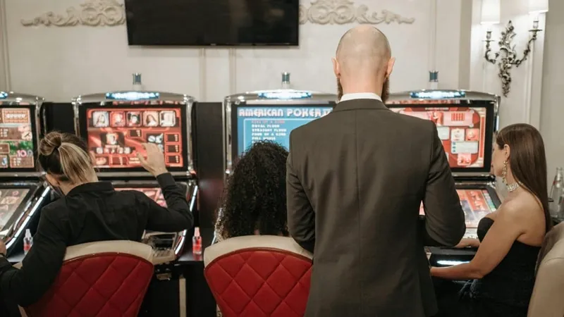 Descubra como funciona o Slot Mines: regras, recursos e estratégias