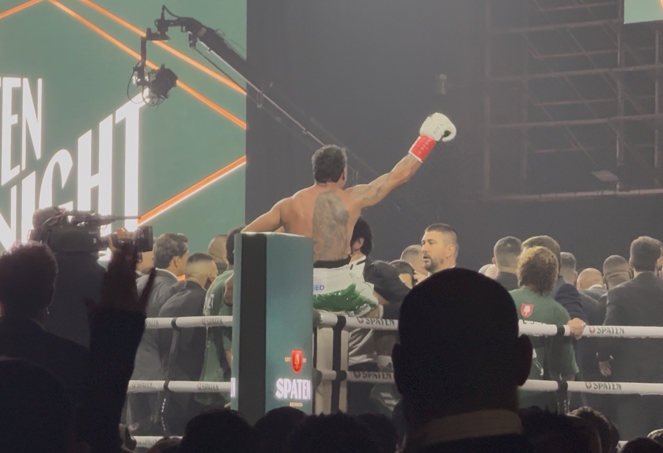 Popó Freitas vence, mas luta contra Wanderlei Silva termina em cabeçada e confusão no ringue