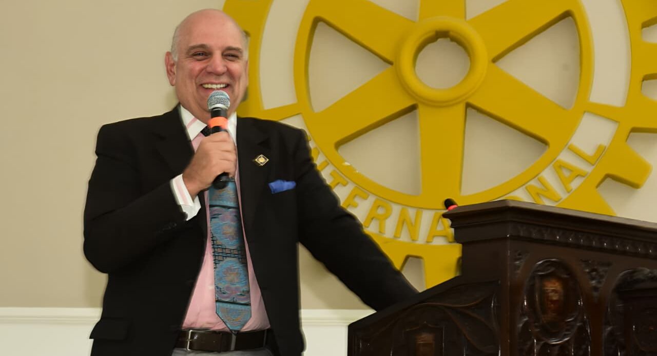 Rotary Club São Paulo promove palestra de Cesar Romão
