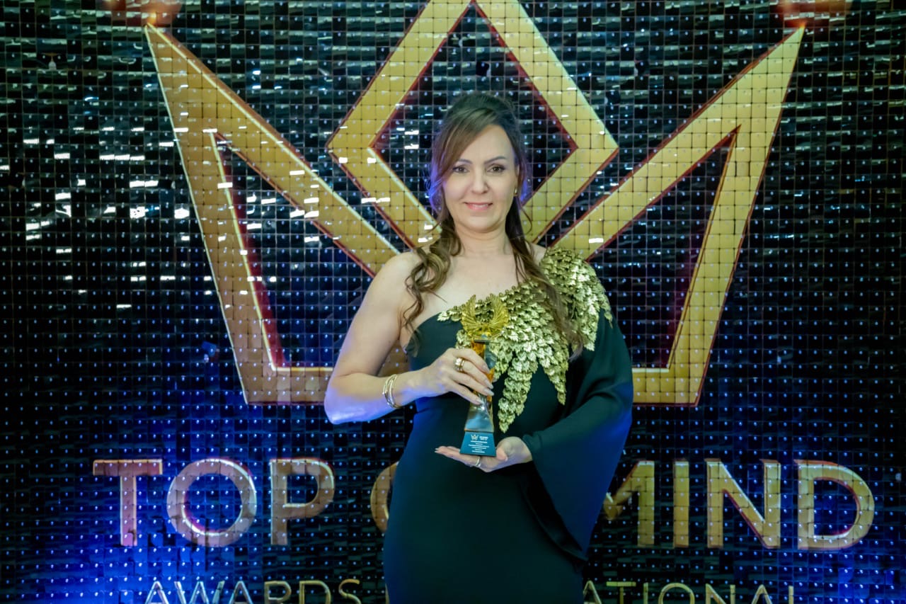 Londres: Sabrina Fea é reconhecida em Premiação Internacional