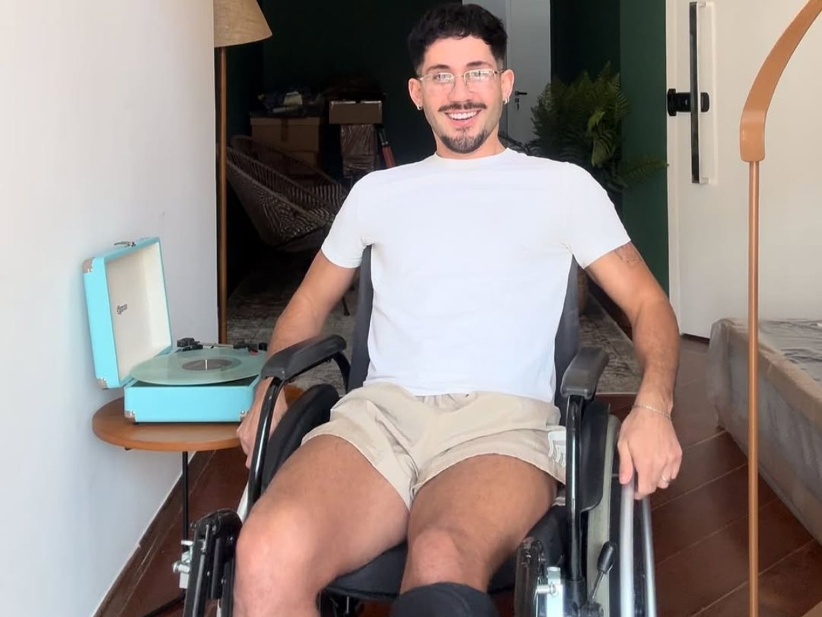 Após levar tiro em tentativa de assalto, Vittor Fernando comemora alta e relata processo de recuperação: “Passei por algo muito sério”