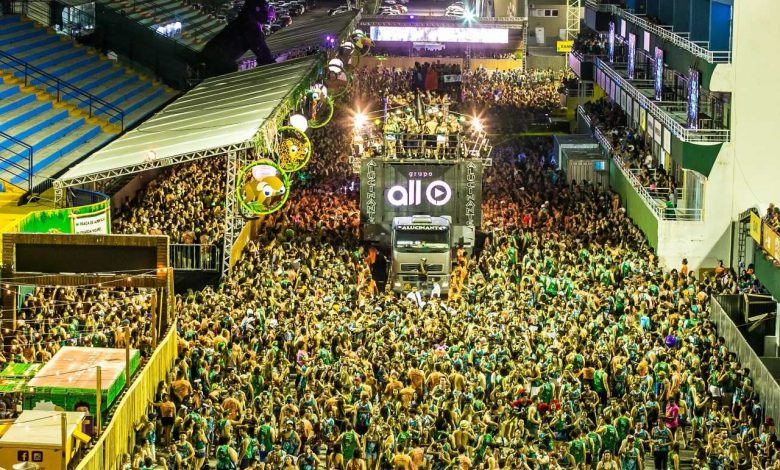 Folianópolis 2025 estreia hoje e promete três dias de axé, fantasia e muita vibe na Ilha da Magia