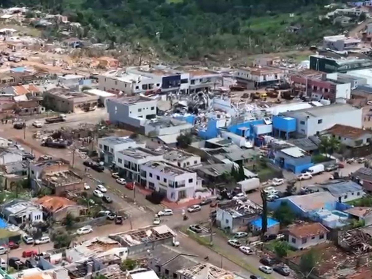 Após tornado no Paraná, Rio Bonito do Iguaçu pede ajuda urgente para reconstrução