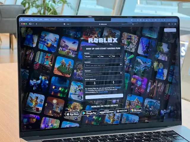 Qual é o melhor canal do YouTube para Roblox?