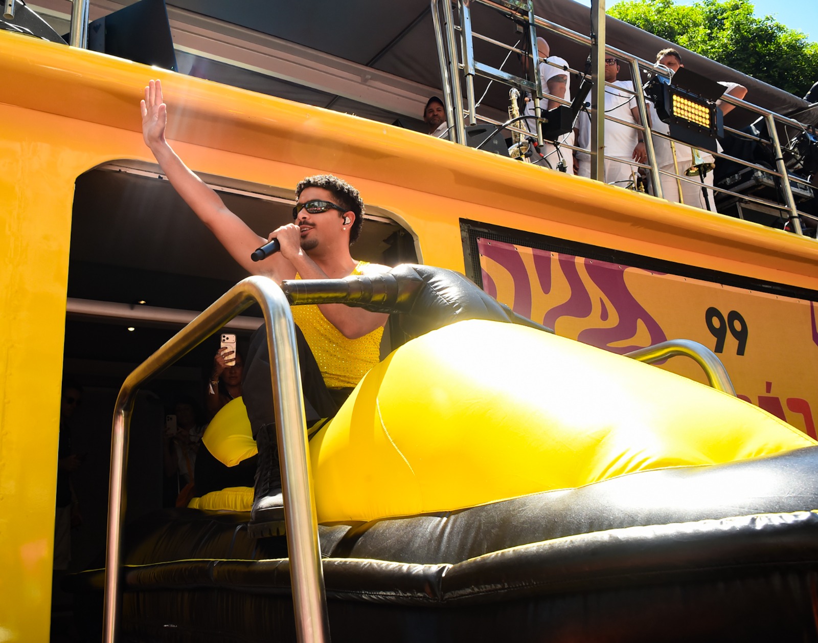 Pedro Sampaio leva o Carnasampaio a Belo Horizonte com apoio da 99Food neste sábado